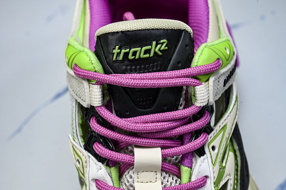 Ba1en*iaga Track.2 W2GN3-9199