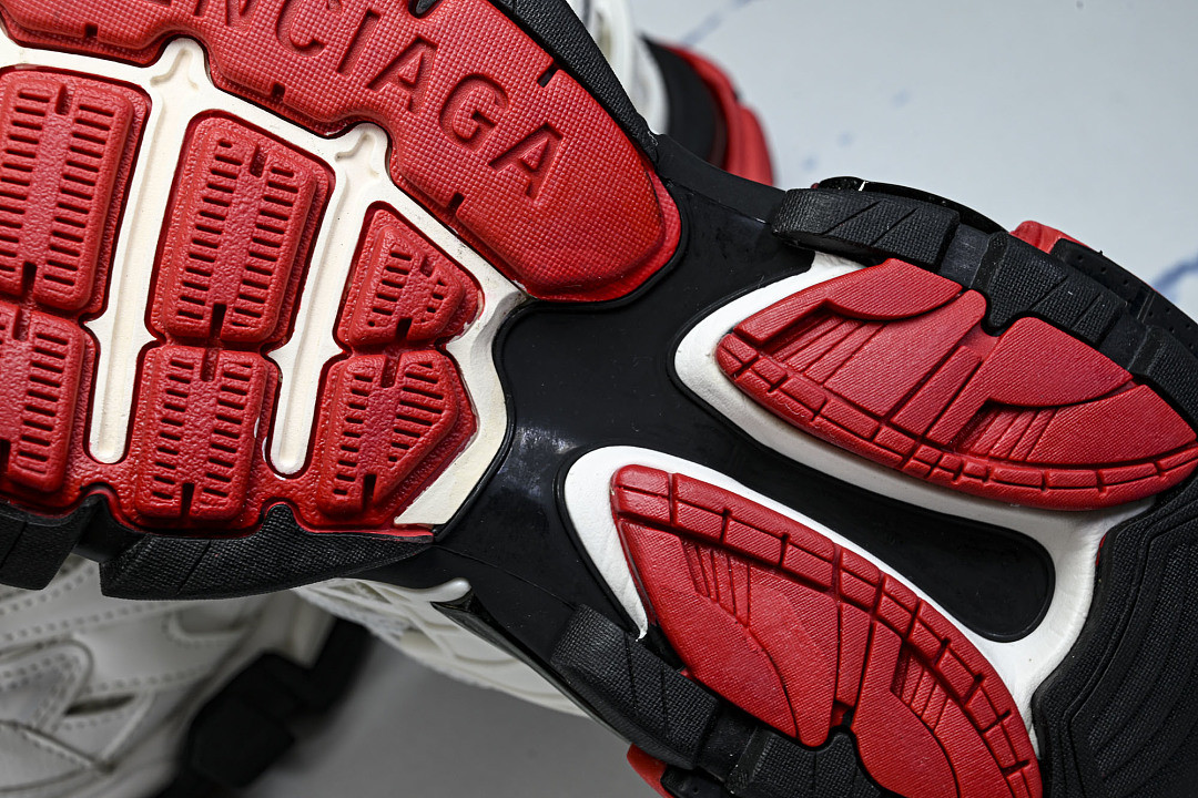 Ba1en*iaga Track.2 W2GN3-9610