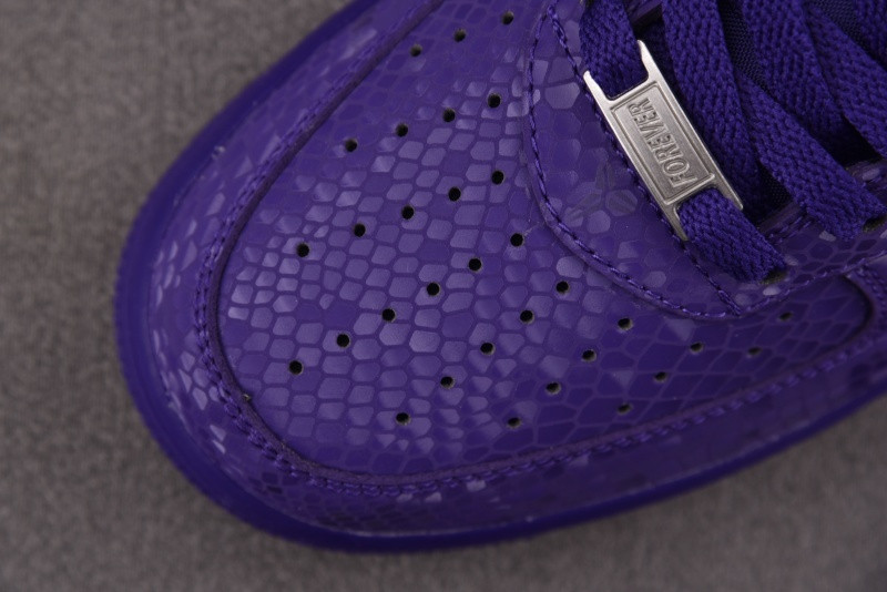 Kobe Bryant x Nike Air Force 1 Low “Court Purple” IB0018-500