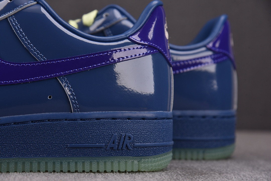 Nike Air Force 1 Low Patent Leather Mystic Navy Grape Ice IO4489-400