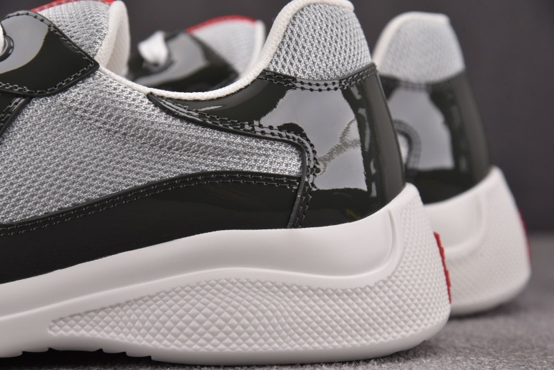 PA Low Sneakers