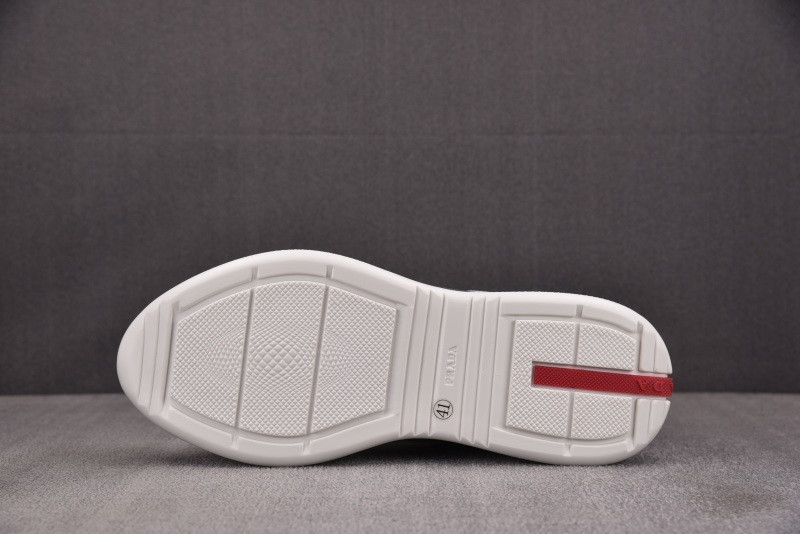 PA Low Sneakers
