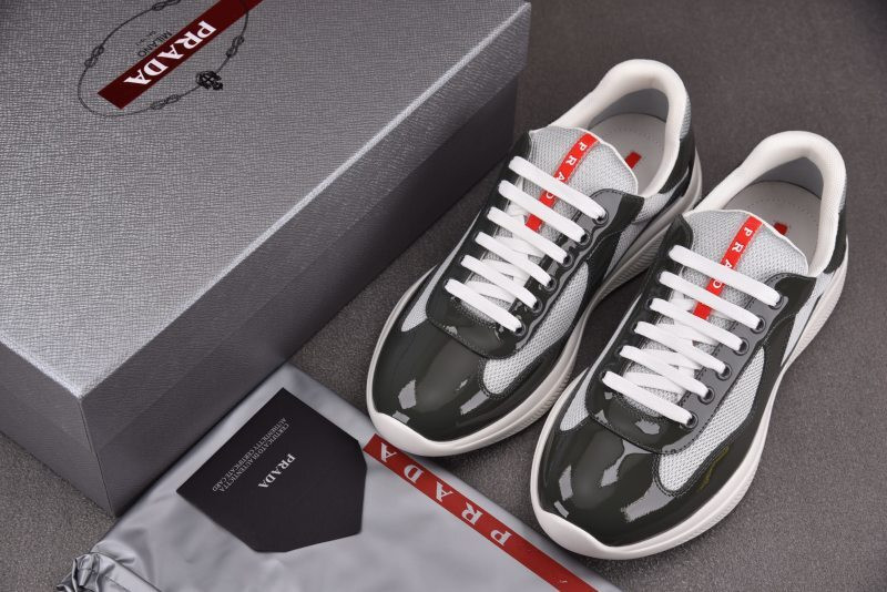 PA Low Sneakers
