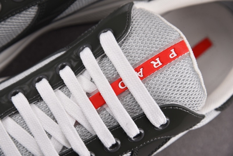 PA Low Sneakers