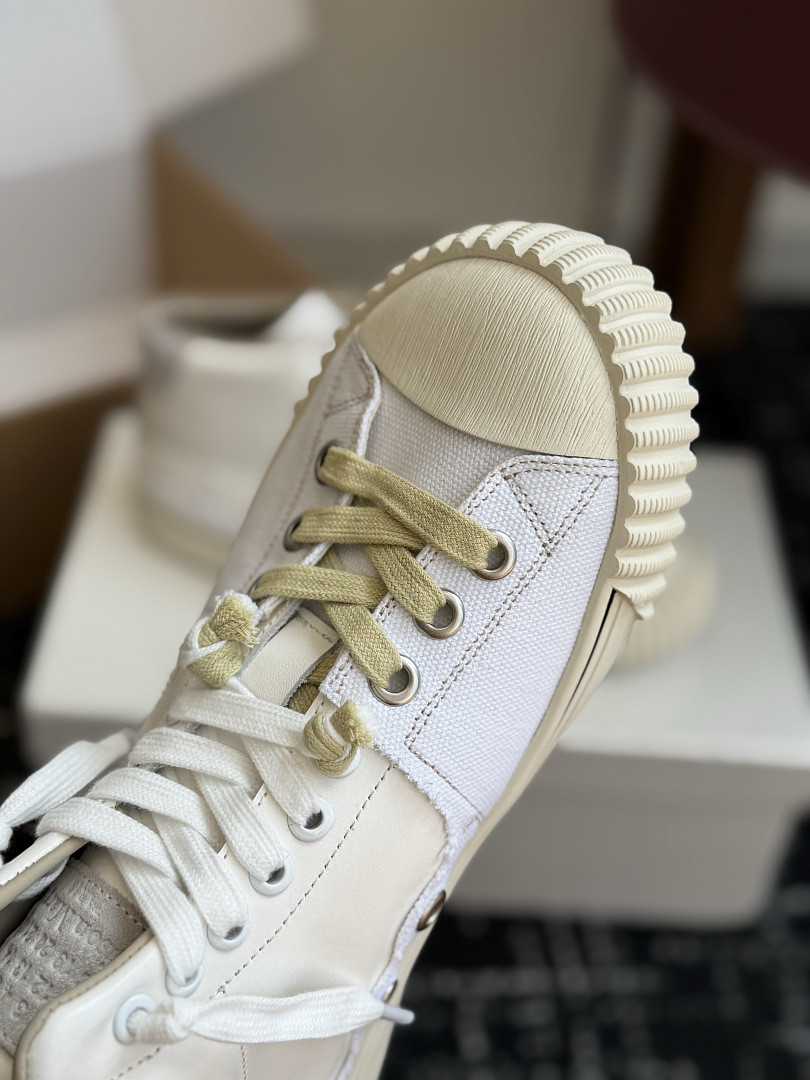 Ma1s0n Marg*e1a Sneakers