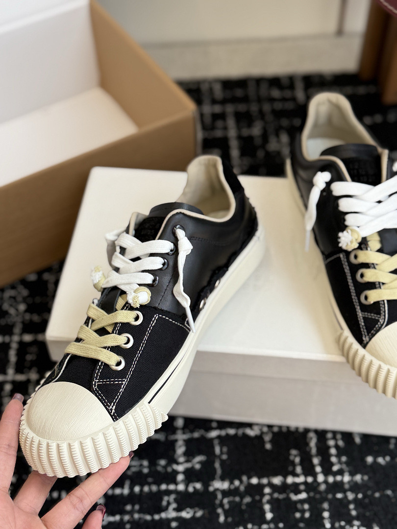Ma1s0n Marg*e1a Sneakers