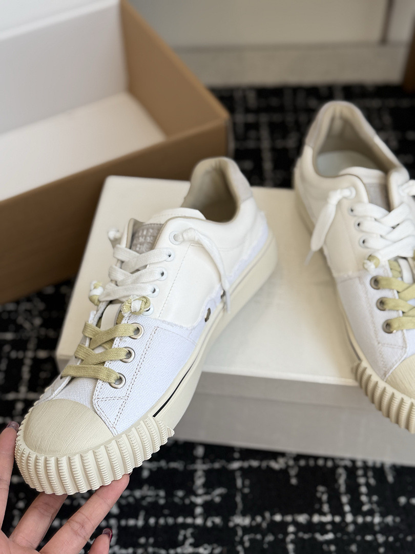 Ma1s0n Marg*e1a Sneakers
