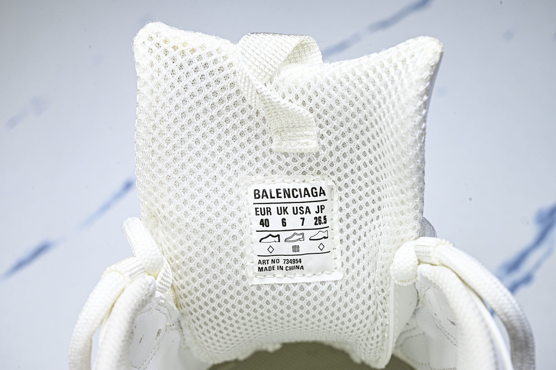 Ba1en*iaga Triple S W2PAA-9000