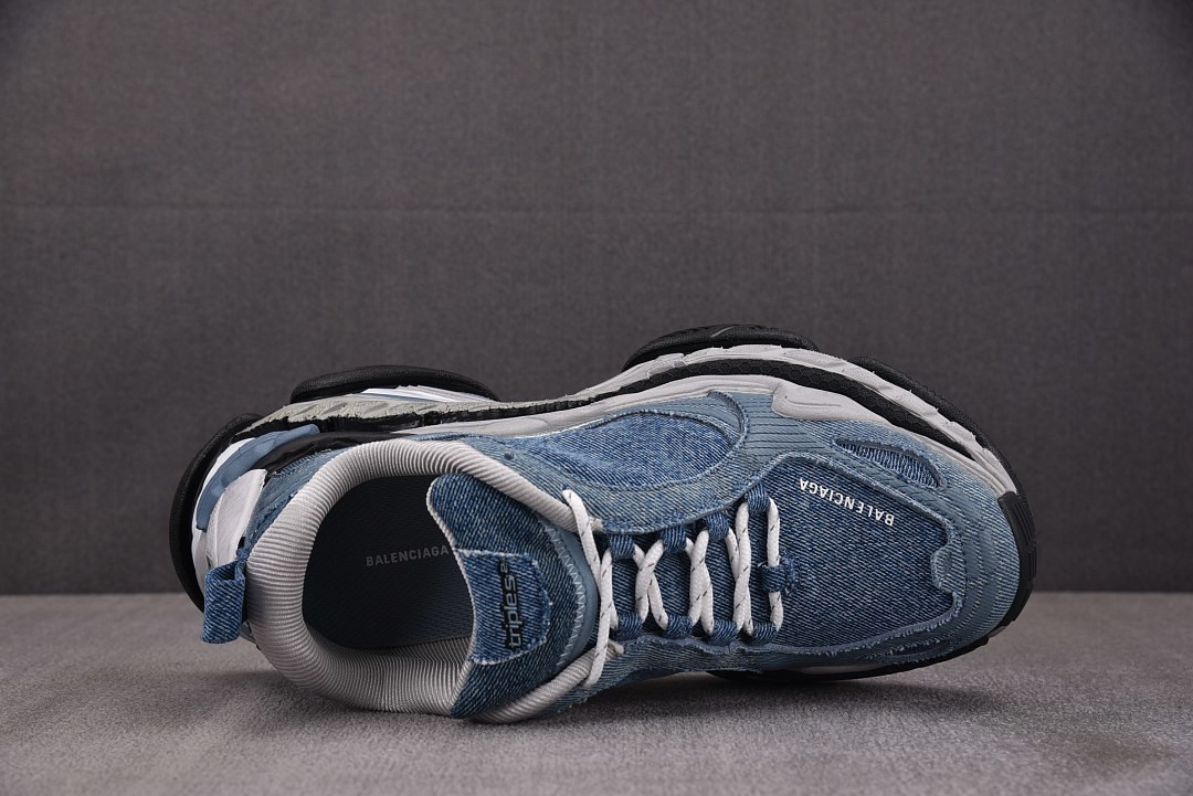 Ba1en*iaga Triple S WTRS2-0310