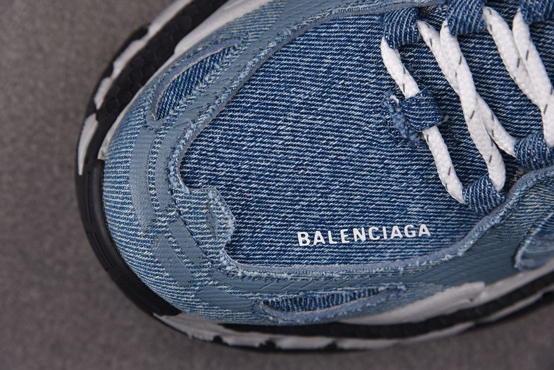 Ba1en*iaga Triple S WTRS2-0310