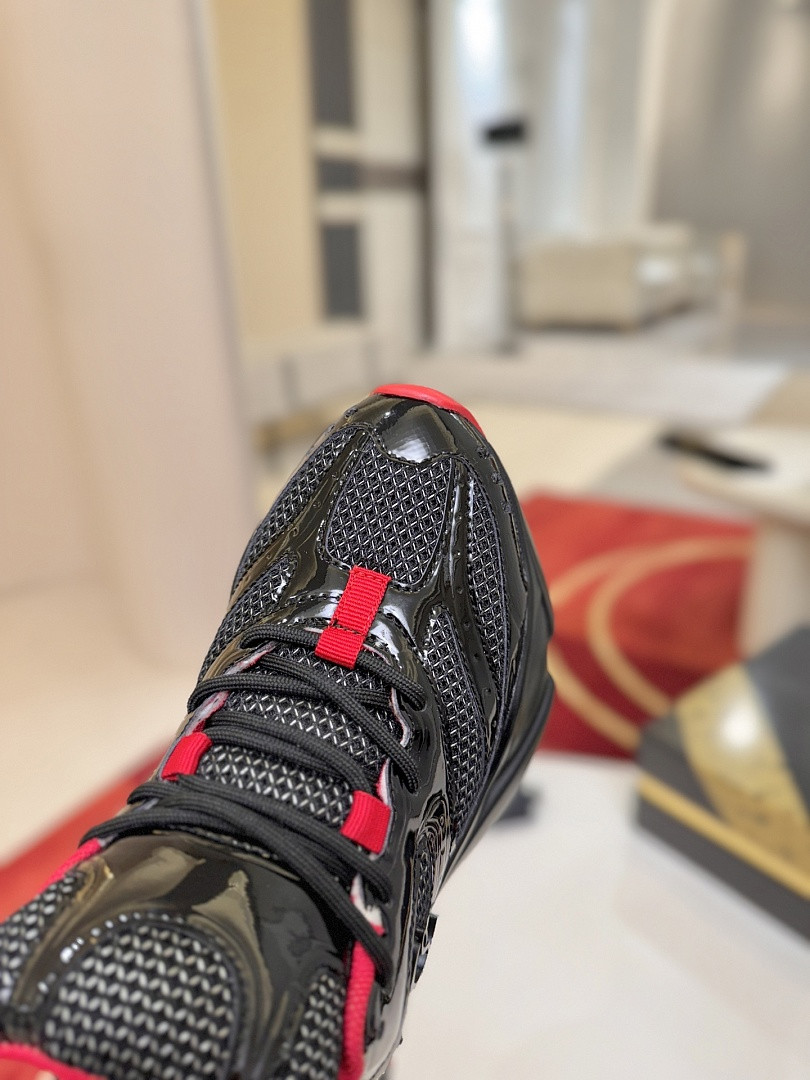 Chris Loubon Sneakers CL-135