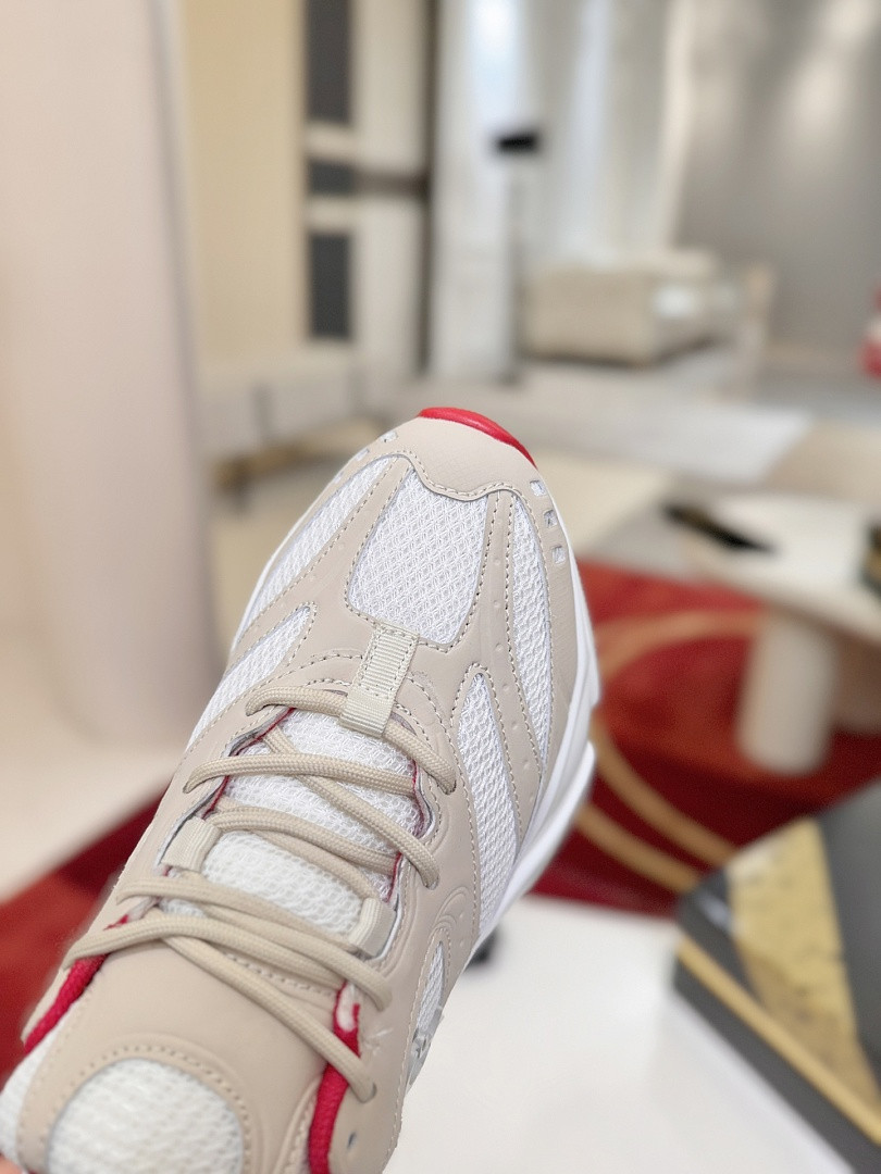 Chris Loubon Sneakers CL-136