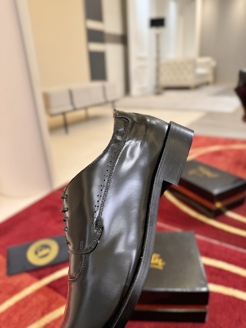 Chris Loubon Sneakers CL-139