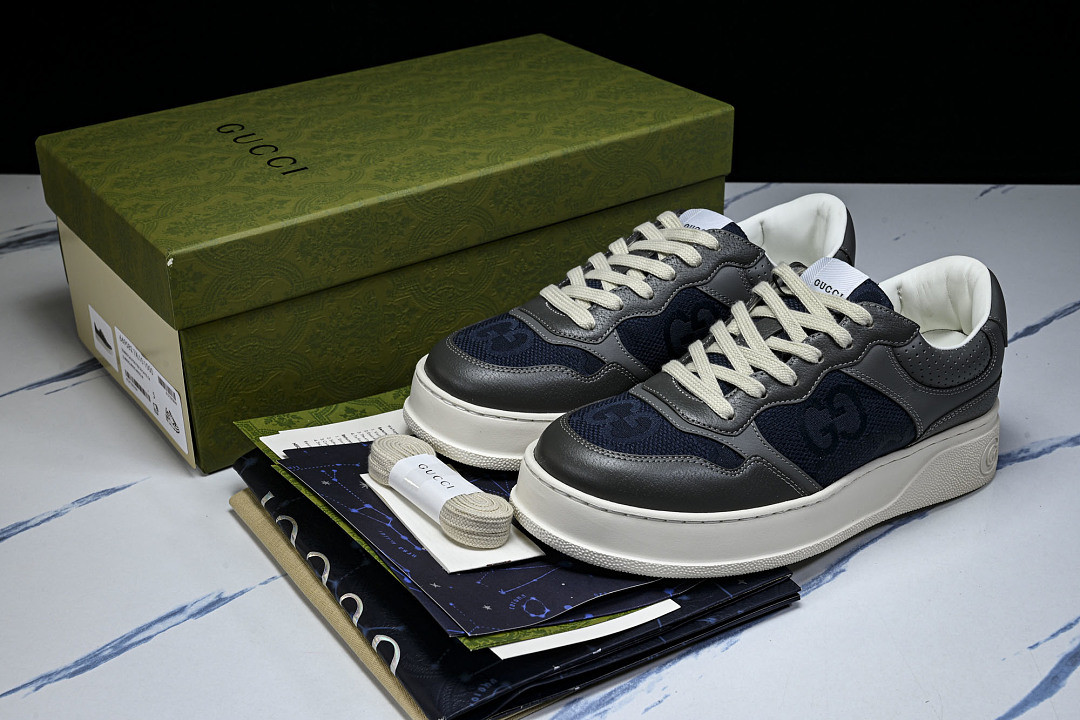 GC Sneakers
