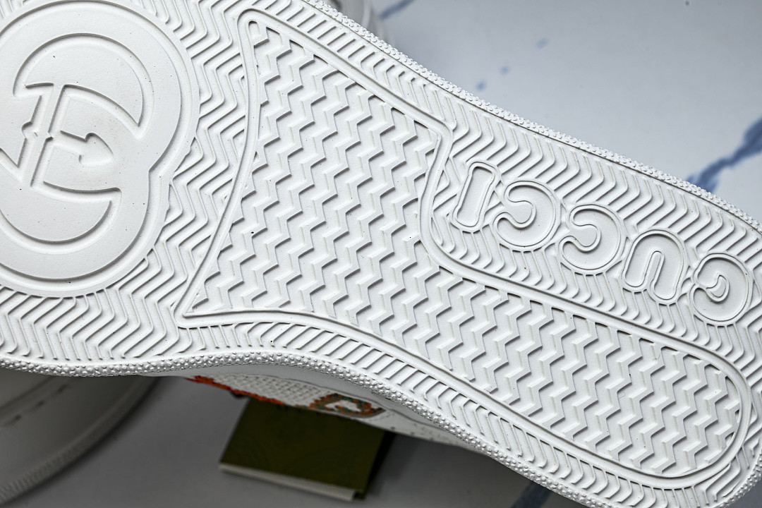 GC Sneakers