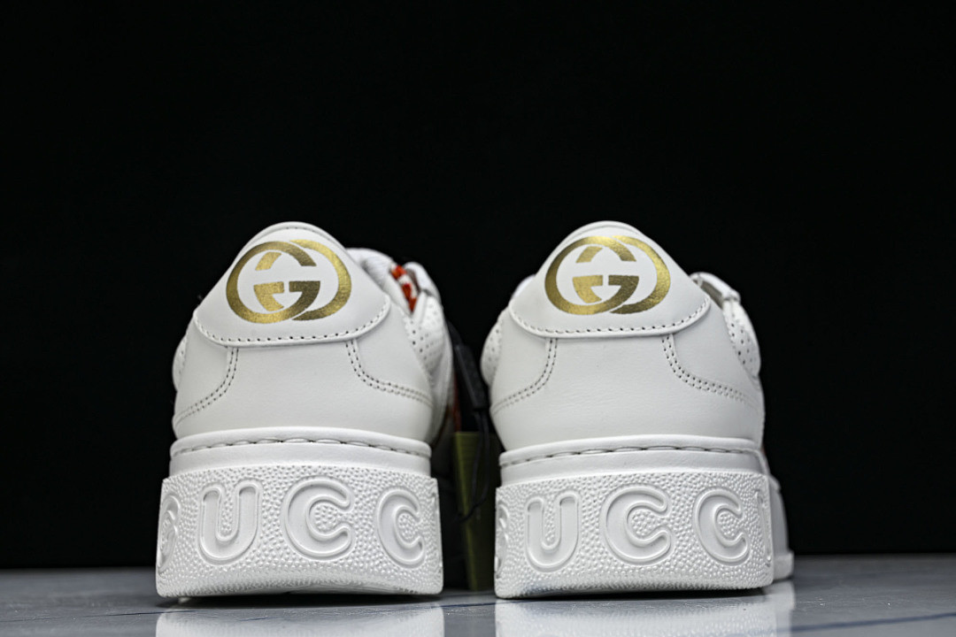 GC Sneakers