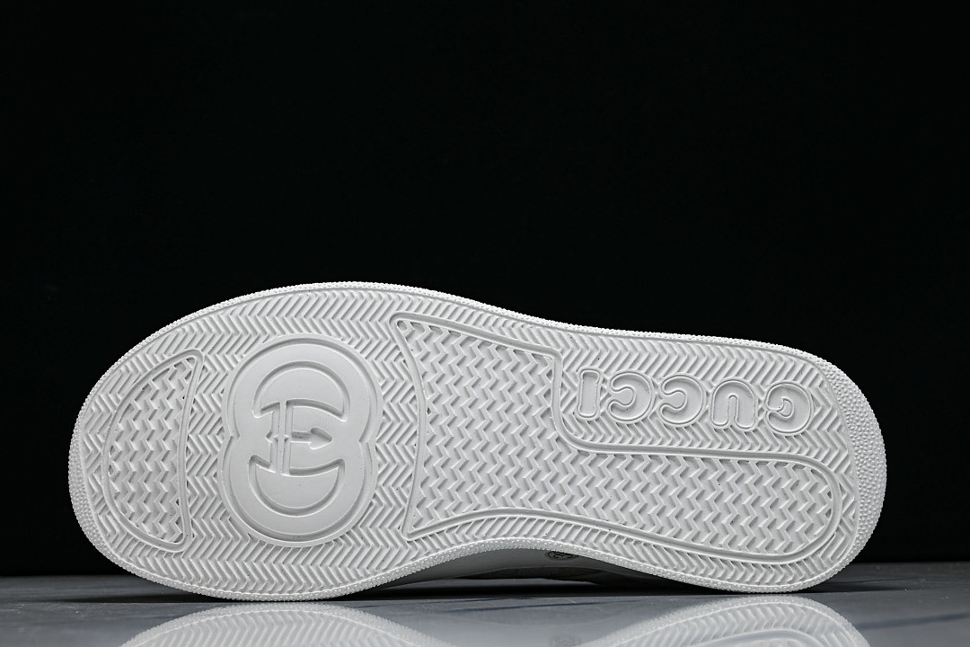GC Sneakers