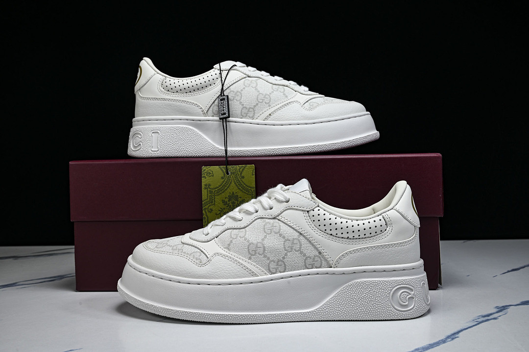 GC Sneakers