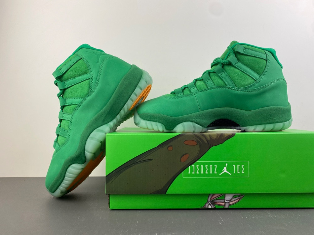 Air Jordan 11 Monstars lQ5700-900