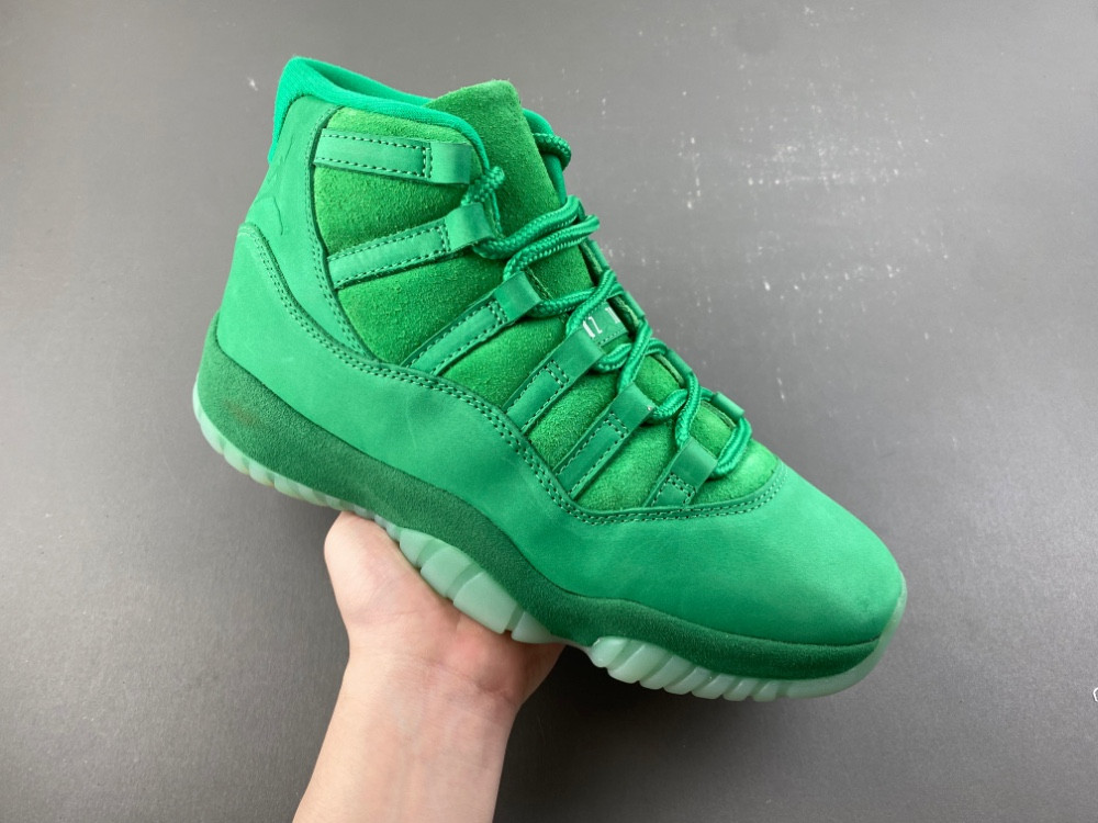 Air Jordan 11 Monstars lQ5700-900