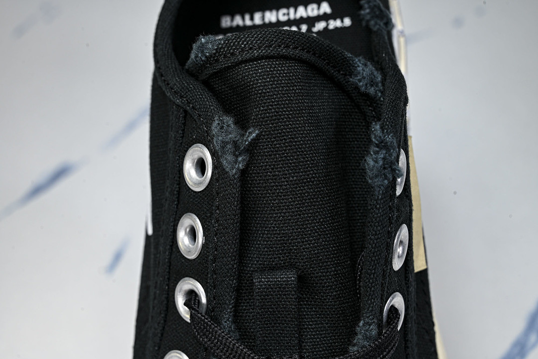 Ba1en*iaga Paris Low Sneaker W3RR5-1099