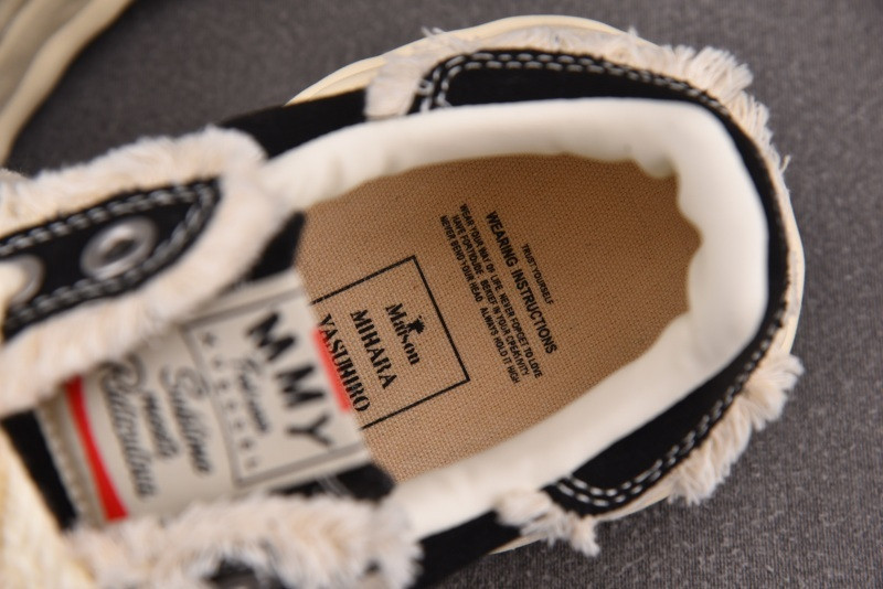 Ma1s0n Mihara Sneakers
