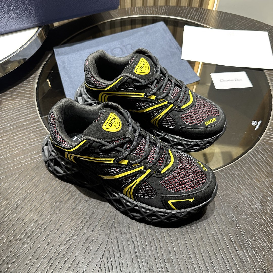 DR B35 Sneaker
