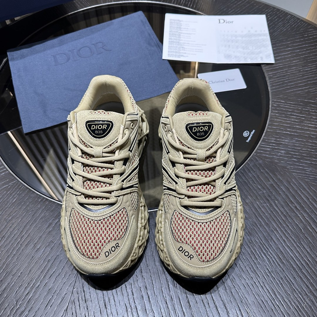 DR B35 Sneaker