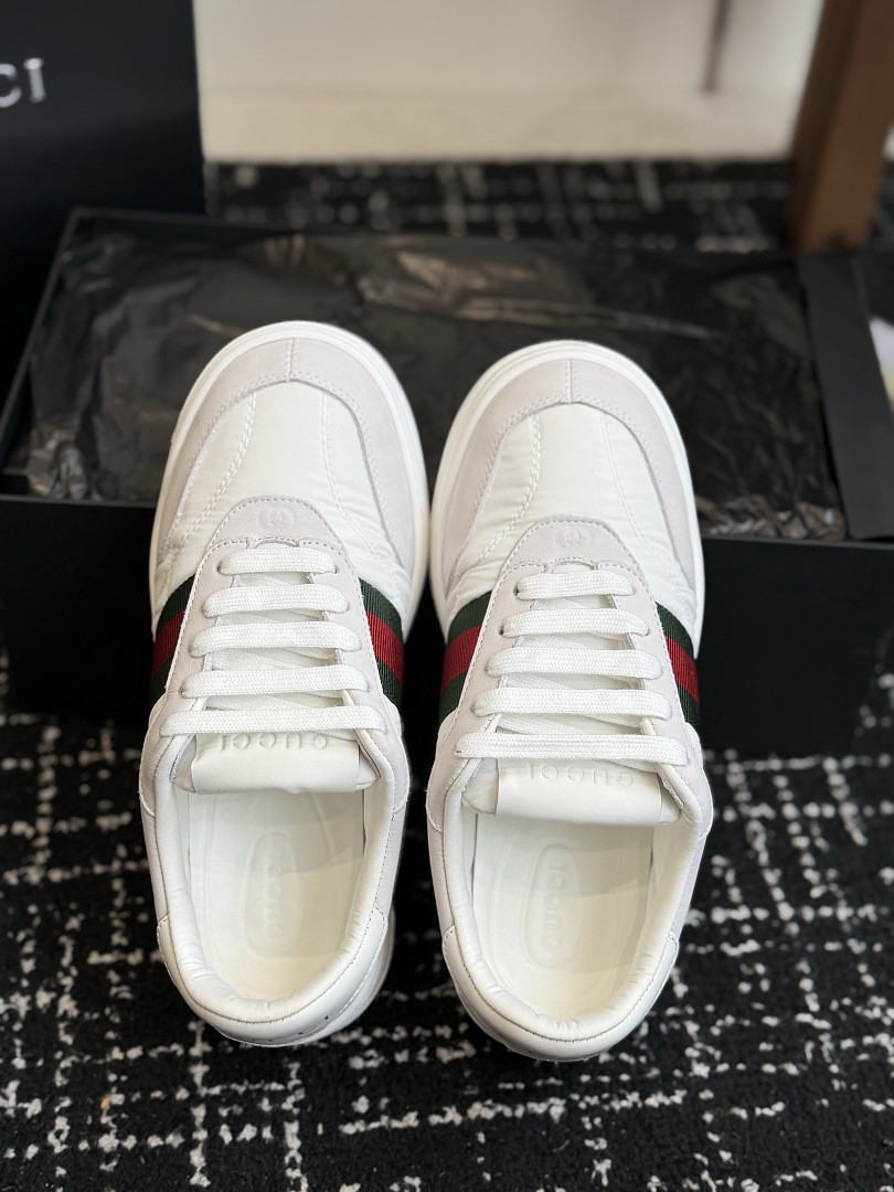 GC Sneakers
