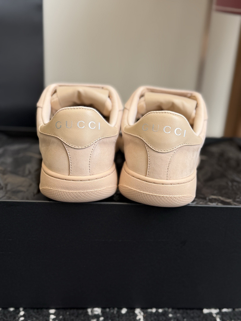 GC Sneakers