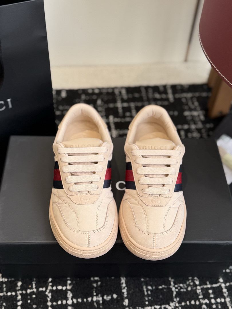 GC Sneakers
