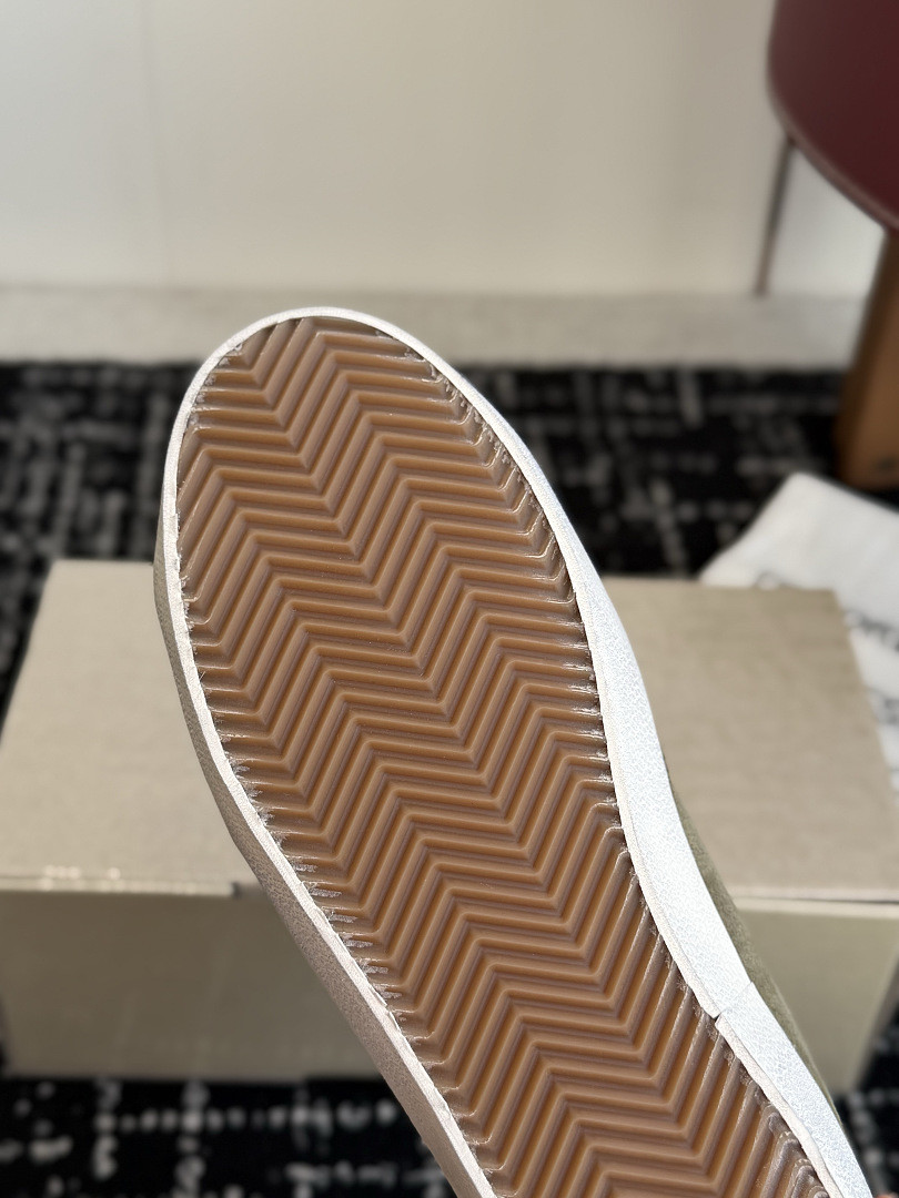 G0lden G0ose Sneakers GG-S009