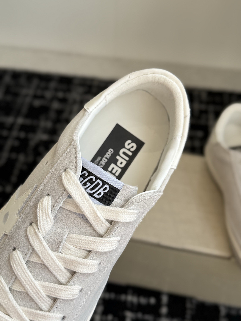 G0lden G0ose Sneakers GG-S010