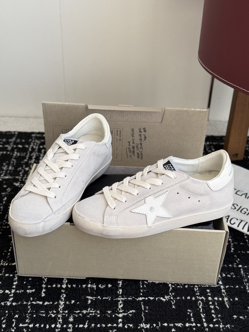 G0lden G0ose Sneakers GG-S010