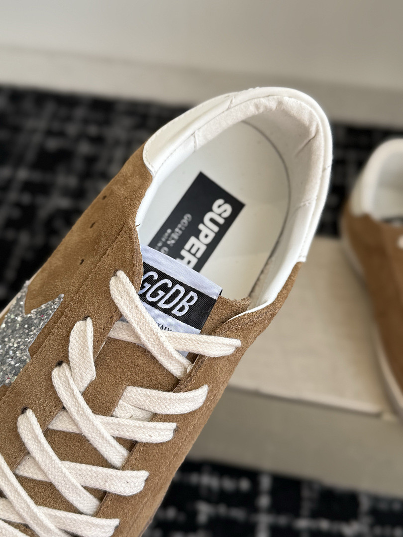 G0lden G0ose Sneakers GG-S011