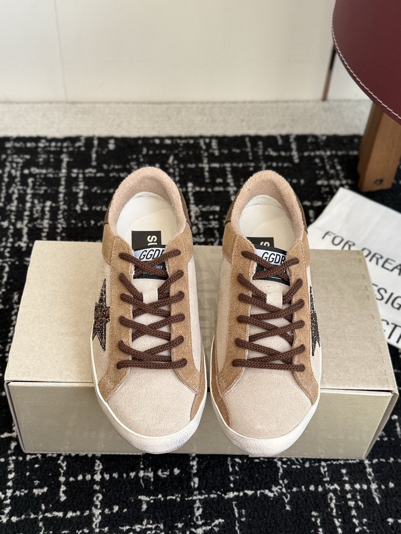 G0lden G0ose Sneakers GG-S012