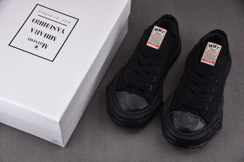 Ma1s0n Mihara Sneakers