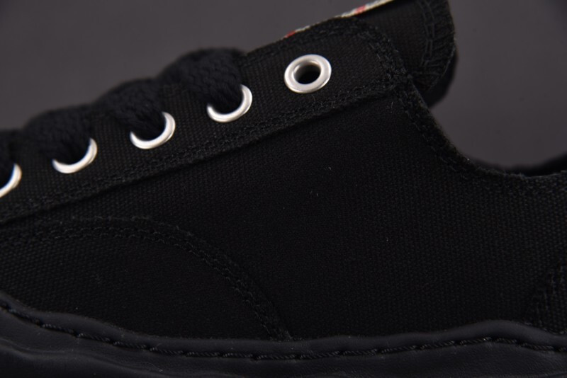 Ma1s0n Mihara Sneakers
