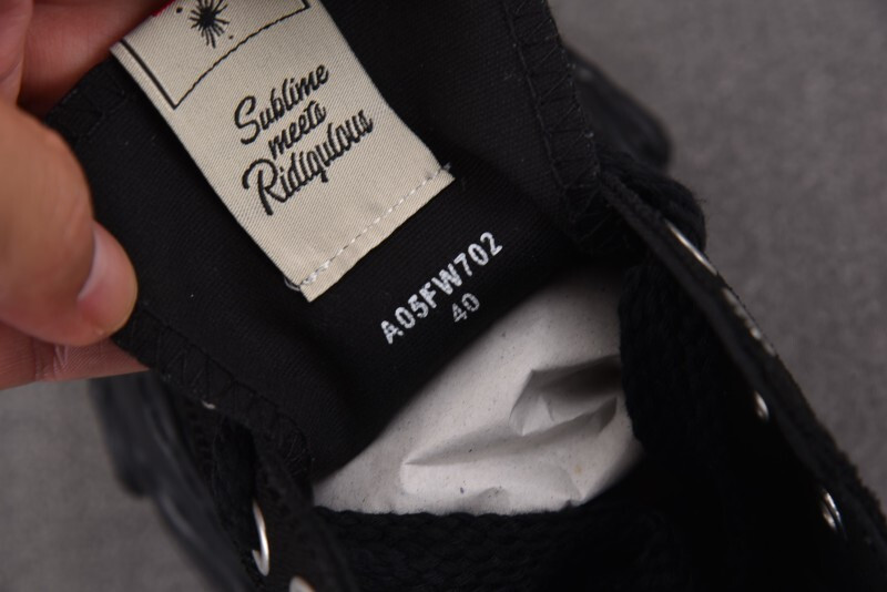 Ma1s0n Mihara Sneakers