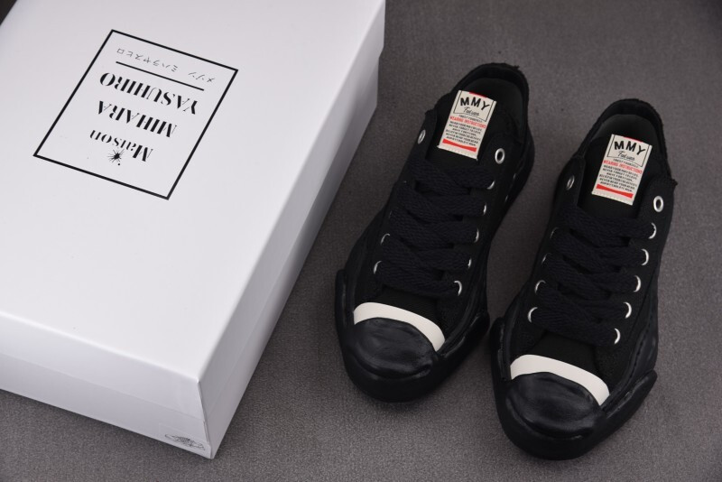 Ma1s0n Mihara Sneakers
