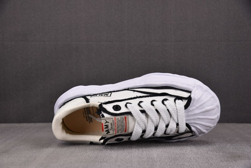 Ma1s0n Mihara Sneakers