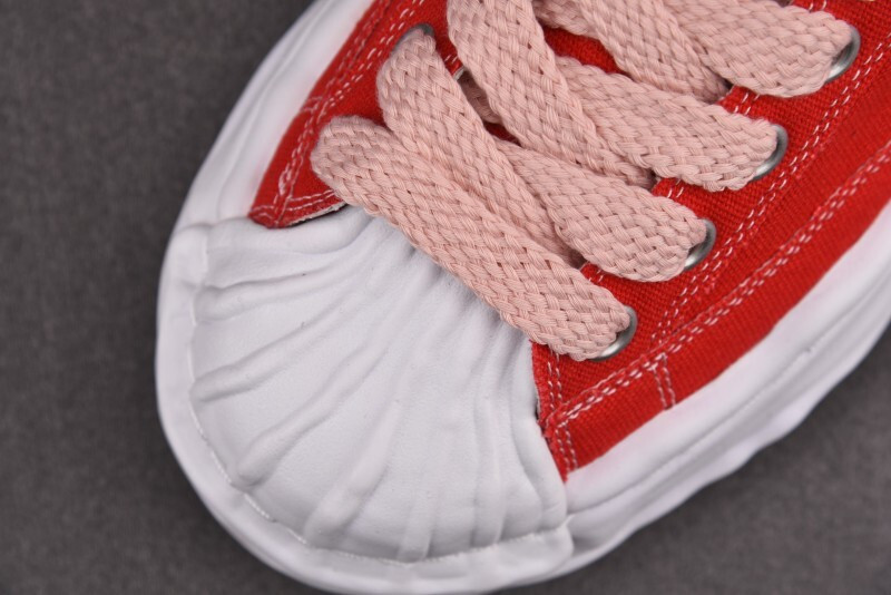 Ma1s0n Mihara Sneakers