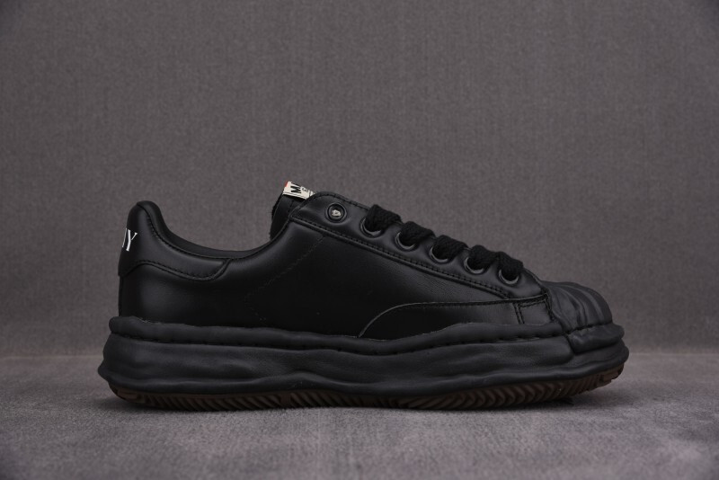 Ma1s0n Mihara Sneakers