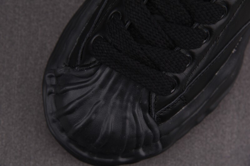 Ma1s0n Mihara Sneakers