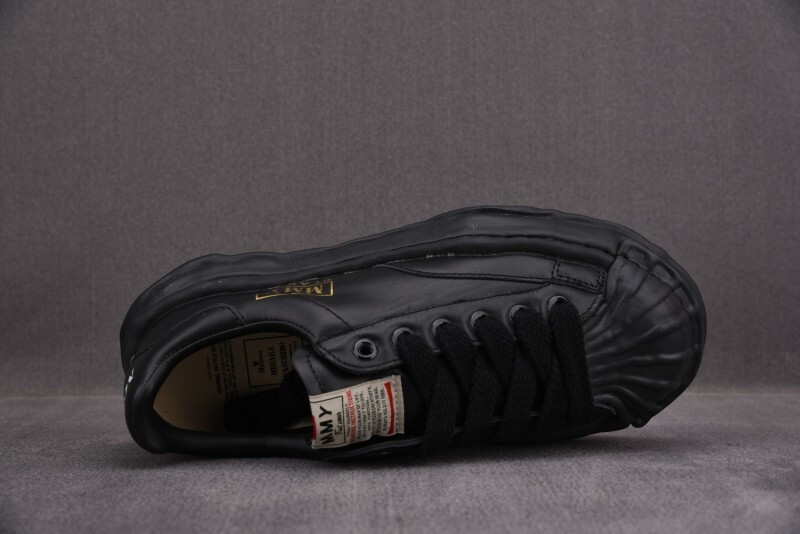 Ma1s0n Mihara Sneakers