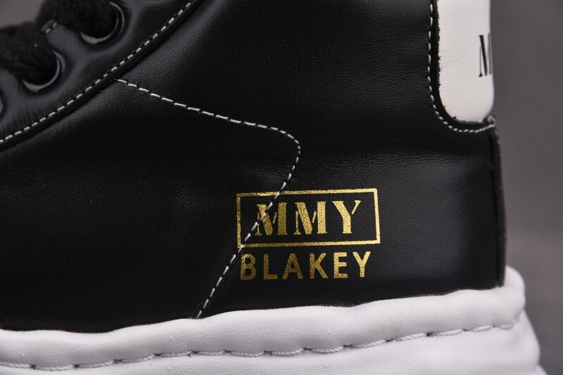 Ma1s0n Mihara Sneakers