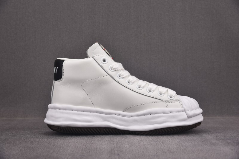 Ma1s0n Mihara Sneakers