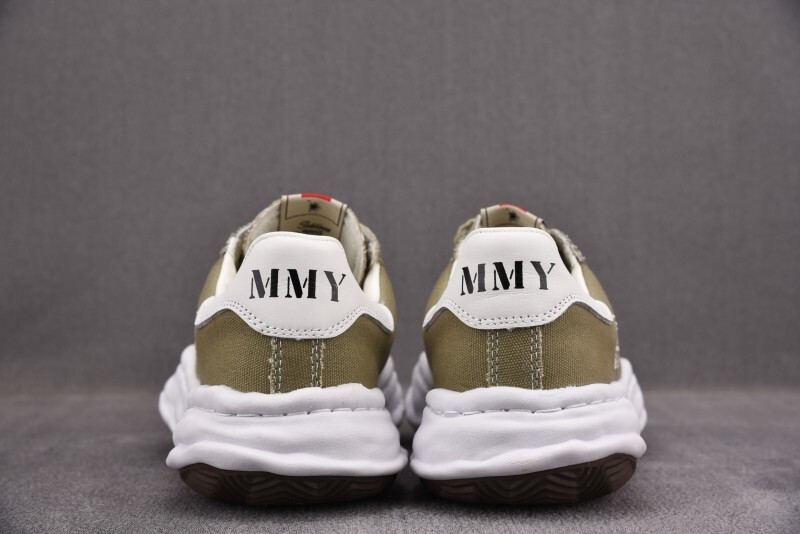 Ma1s0n Mihara Sneakers