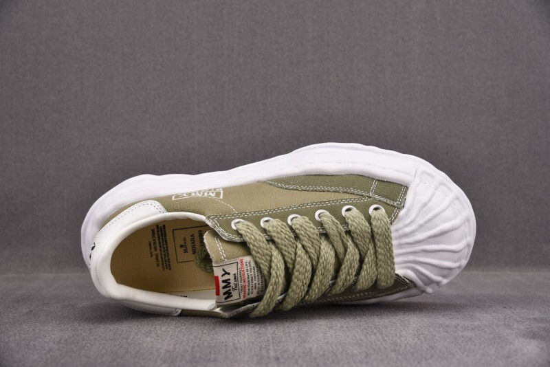 Ma1s0n Mihara Sneakers