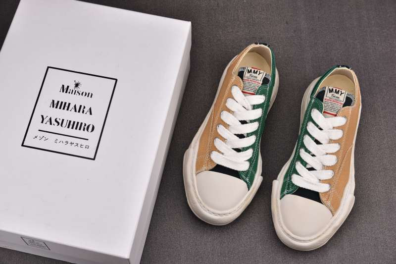 Ma1s0n Mihara Sneakers